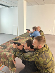 Návštěva kasáren Hranice-4